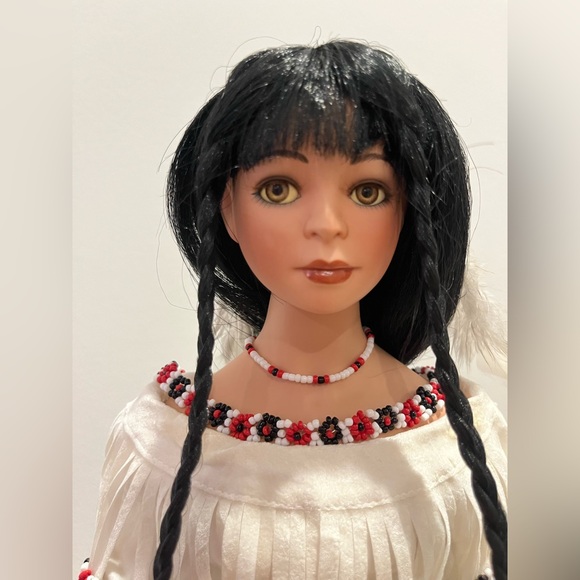 Paradise Galleries “Swirling Waters” Native American Porcelain Doll - Picture 13 of 14